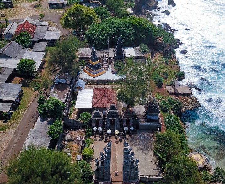 Foto Tempat Wisata Pantai Ngobaran Foto Tempat Wisata Pantai Ngobaran